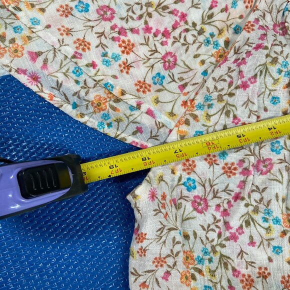 Counterparts X-Large Women's Pink/Orange/Blue Floral Short Flutter Sleeve - Picture 5 of 5